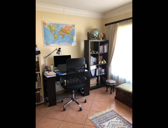 3 BEDROOM HOUSE SOLD IN MONTANA TUINE